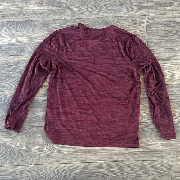 Tek Gear Men's Maroon Long Sleeve Tee - Picture 6 of 6
